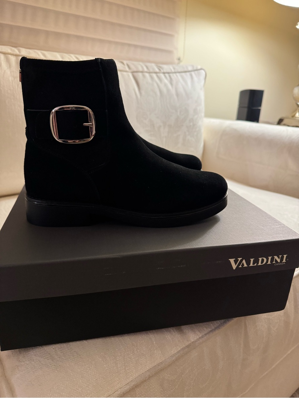 Valdini waterproof black suede boots with side buckle. Brand new